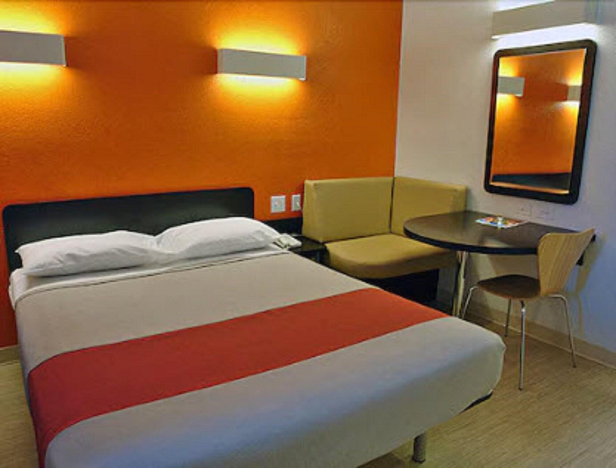 Motel 6-Simi Valley, Ca Eksteriør billede