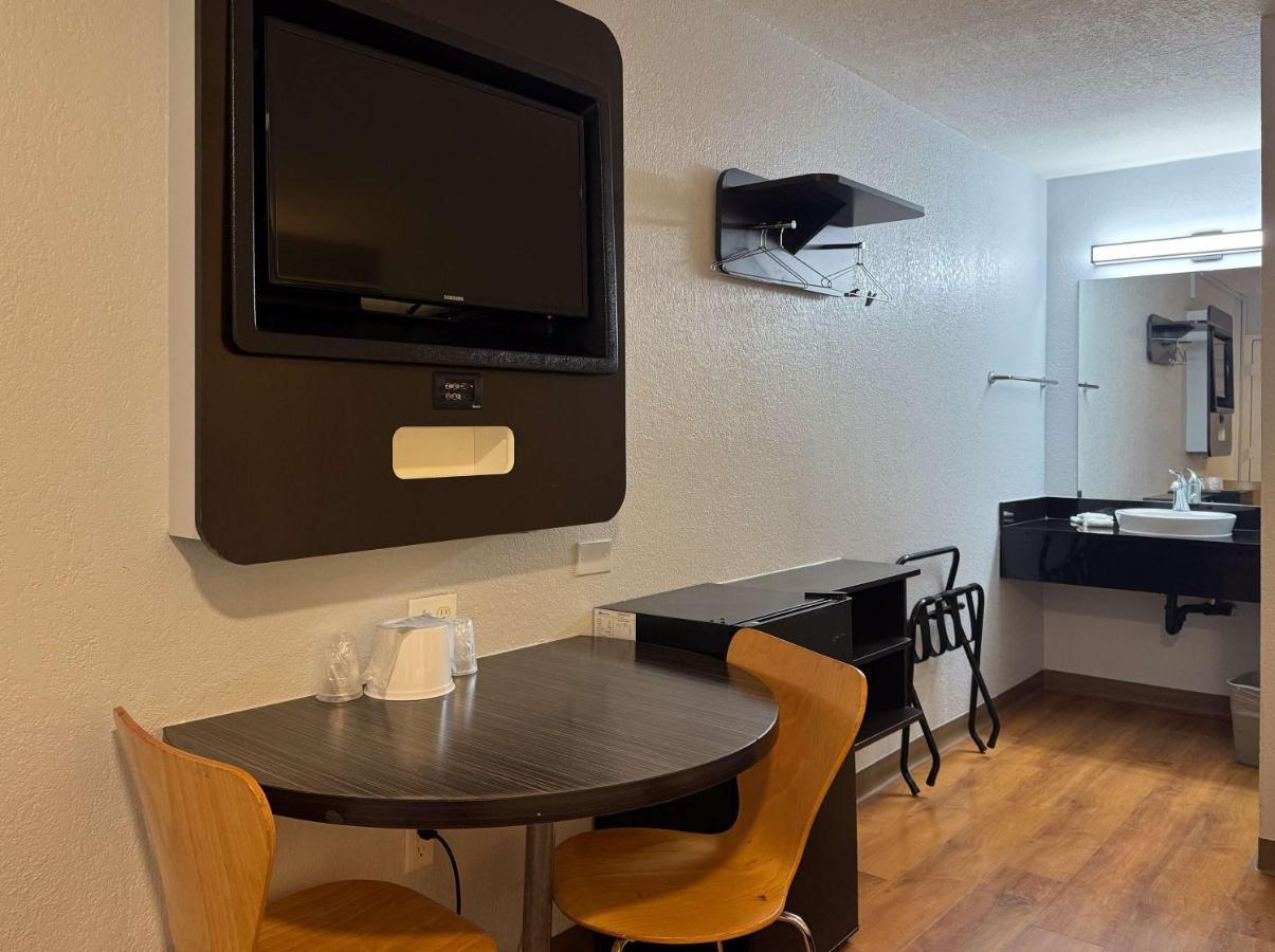 Motel 6-Simi Valley, Ca Eksteriør billede