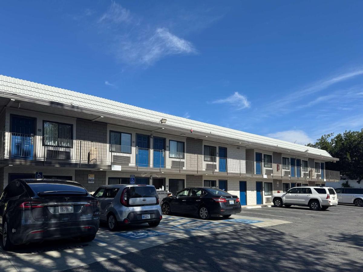 Motel 6-Simi Valley, Ca Eksteriør billede