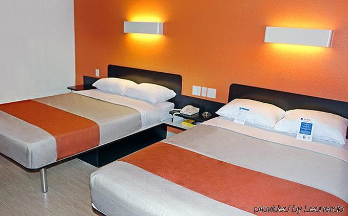 Motel 6-Simi Valley, Ca Eksteriør billede